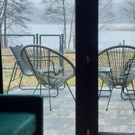 Prázdninový dům Z Widokiem Na Jezioro *